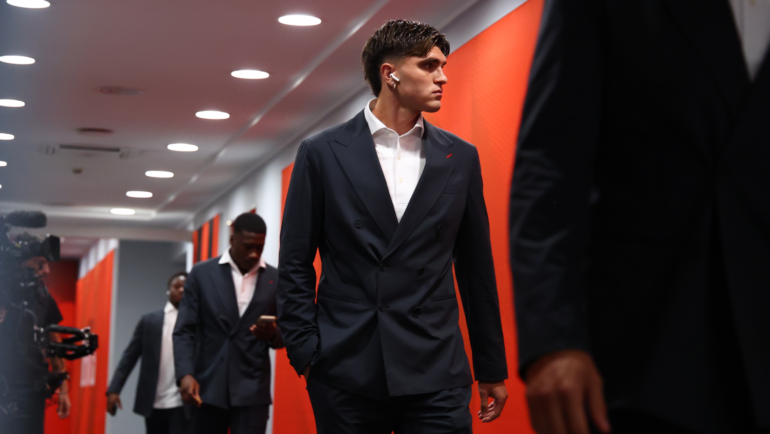 AC MILAN FIRST-TEAM TAKES TO THE FIELD WITH BOGGI MILANO